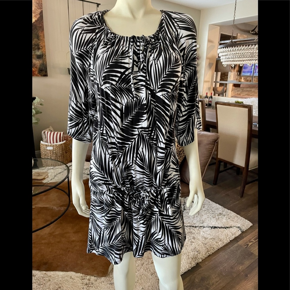 Tropical print mini or coverup!
